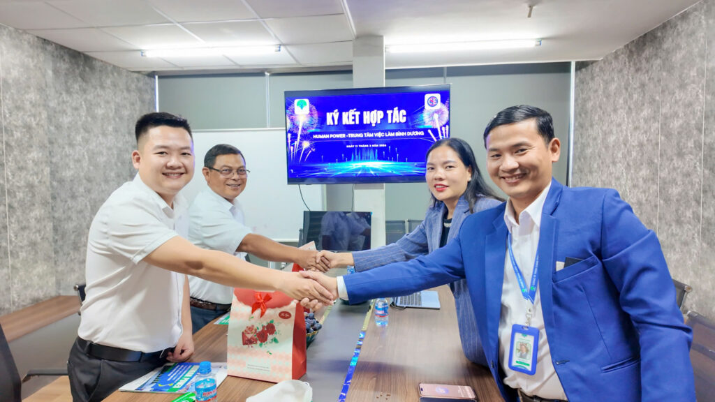 Human Power ký kết hợp tác với trung tâm việc làm Bình Dương 