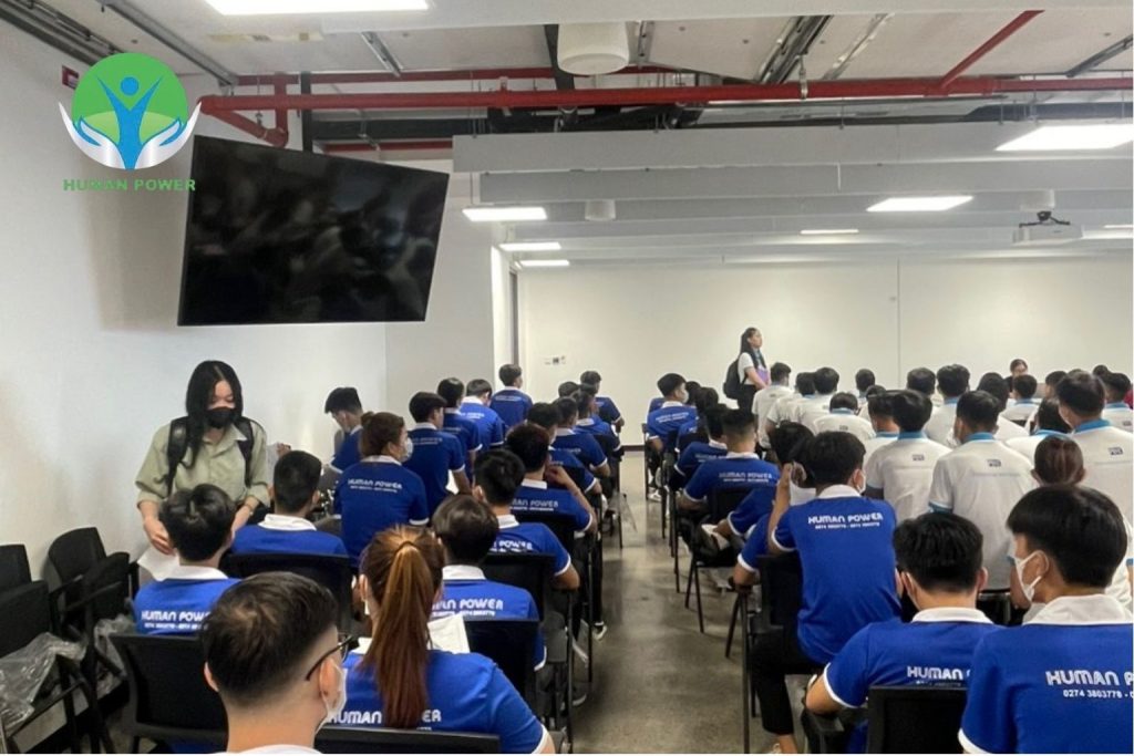 Công ty cho công nhân nghỉ việc phải làm sao